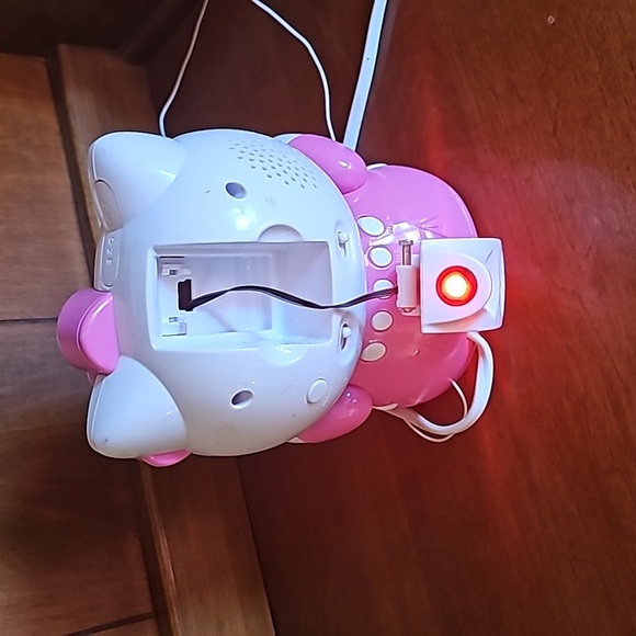 Hello Kitty Am/FM Projection Alarm Clock Radio electric - Picture 10 of 13